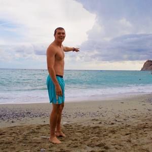 Meet your Posher, Garrison